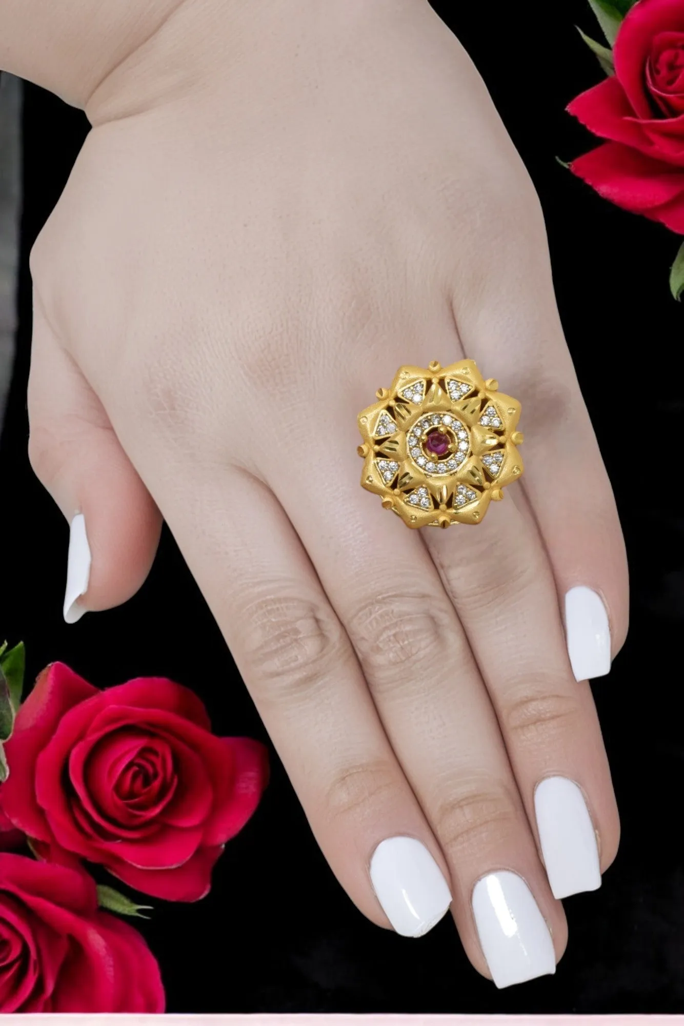 Adjustable Gold-Plated Ring – Fashionable & Flexible