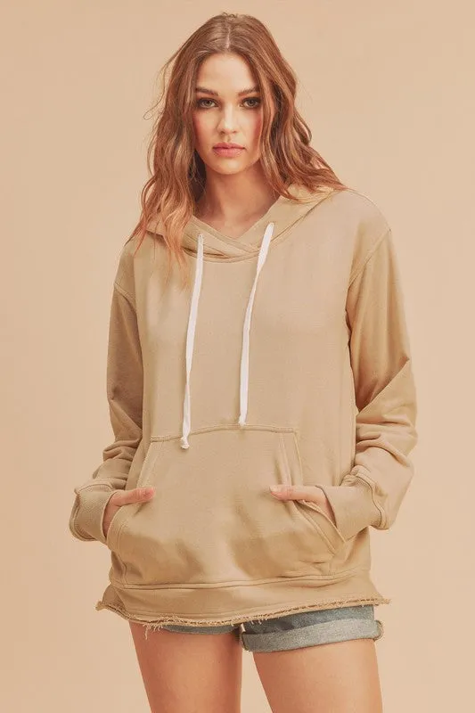 Aemi   Co Raw Hem Kangaroo Pocketed Drawstring Hoodie