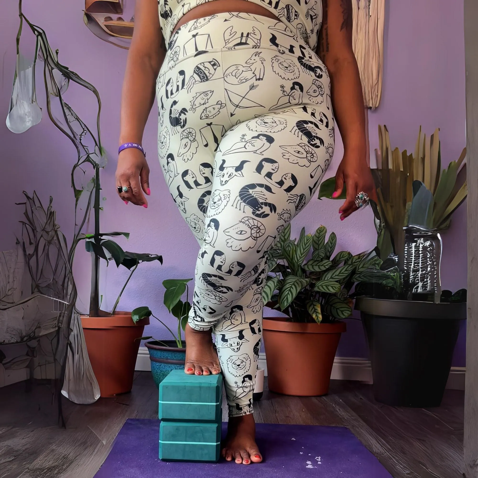 Cartoon Zodiac Leggings (2XL-6XL)