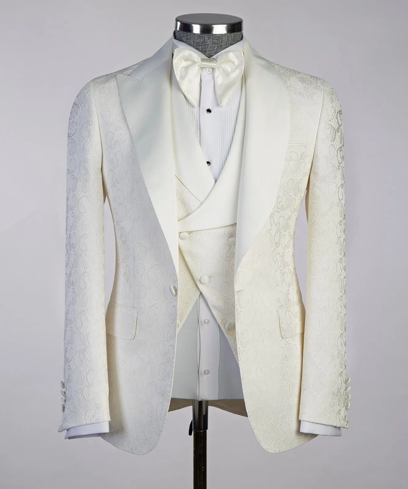 Cream cambridge tuxedo suit
