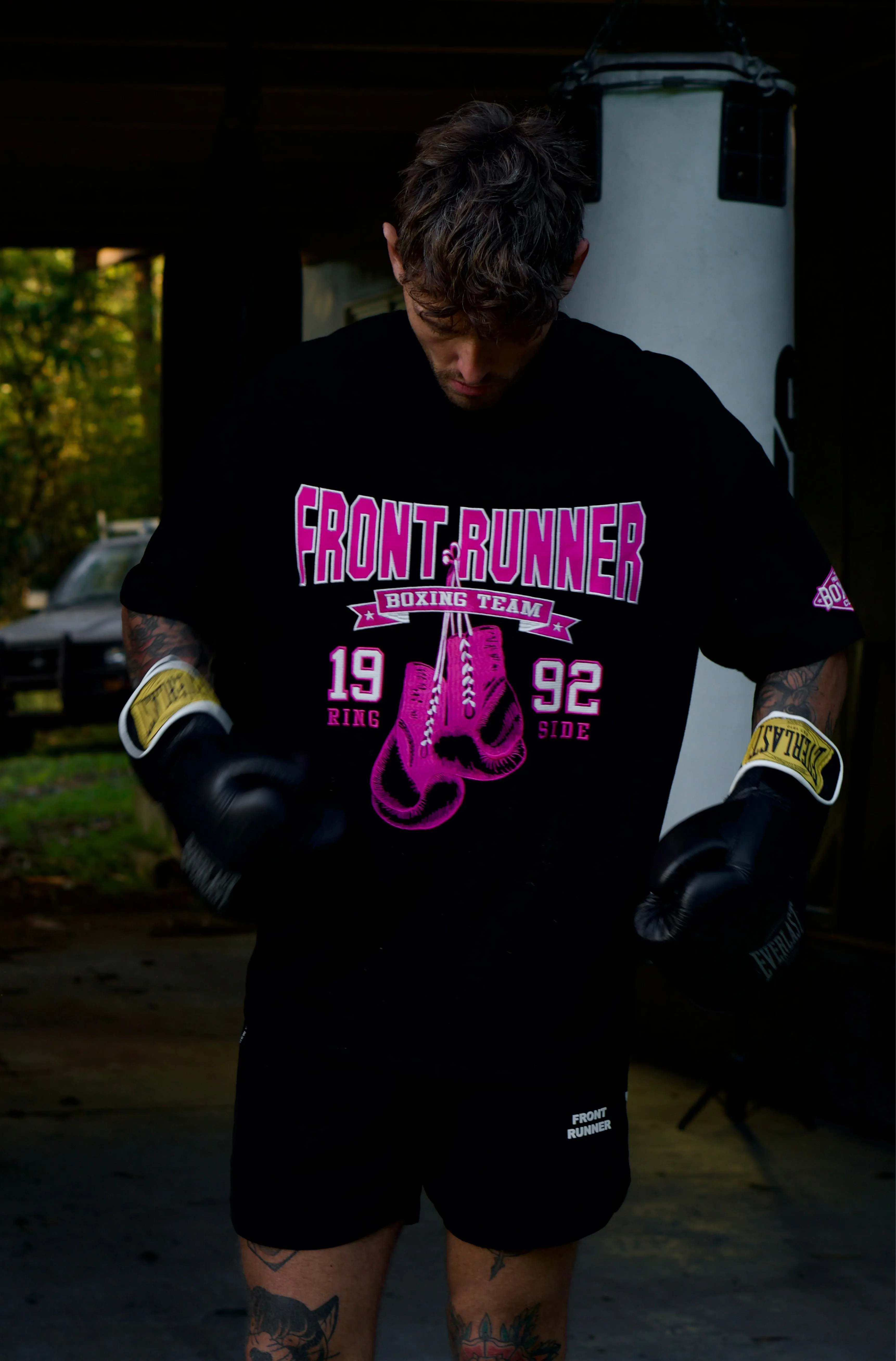 Final Round Tee - Fuschia Night