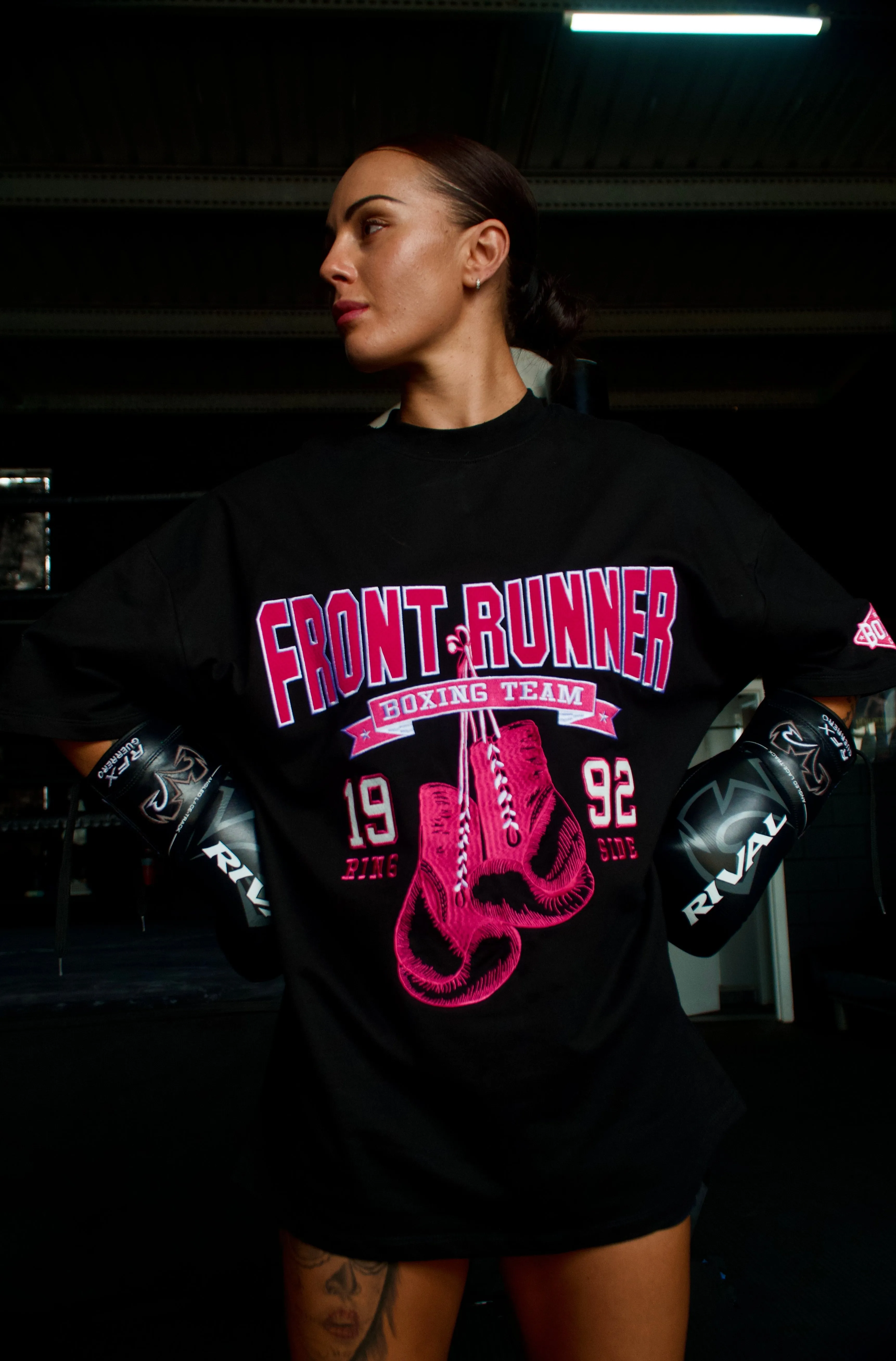 Final Round Tee - Fuschia Night