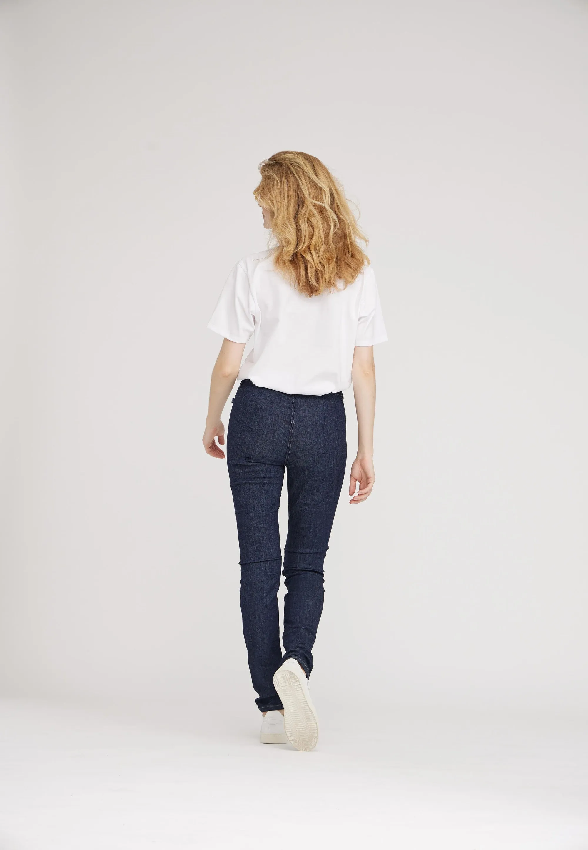 Grace Slim - Medium Length - Dark Blue Denim