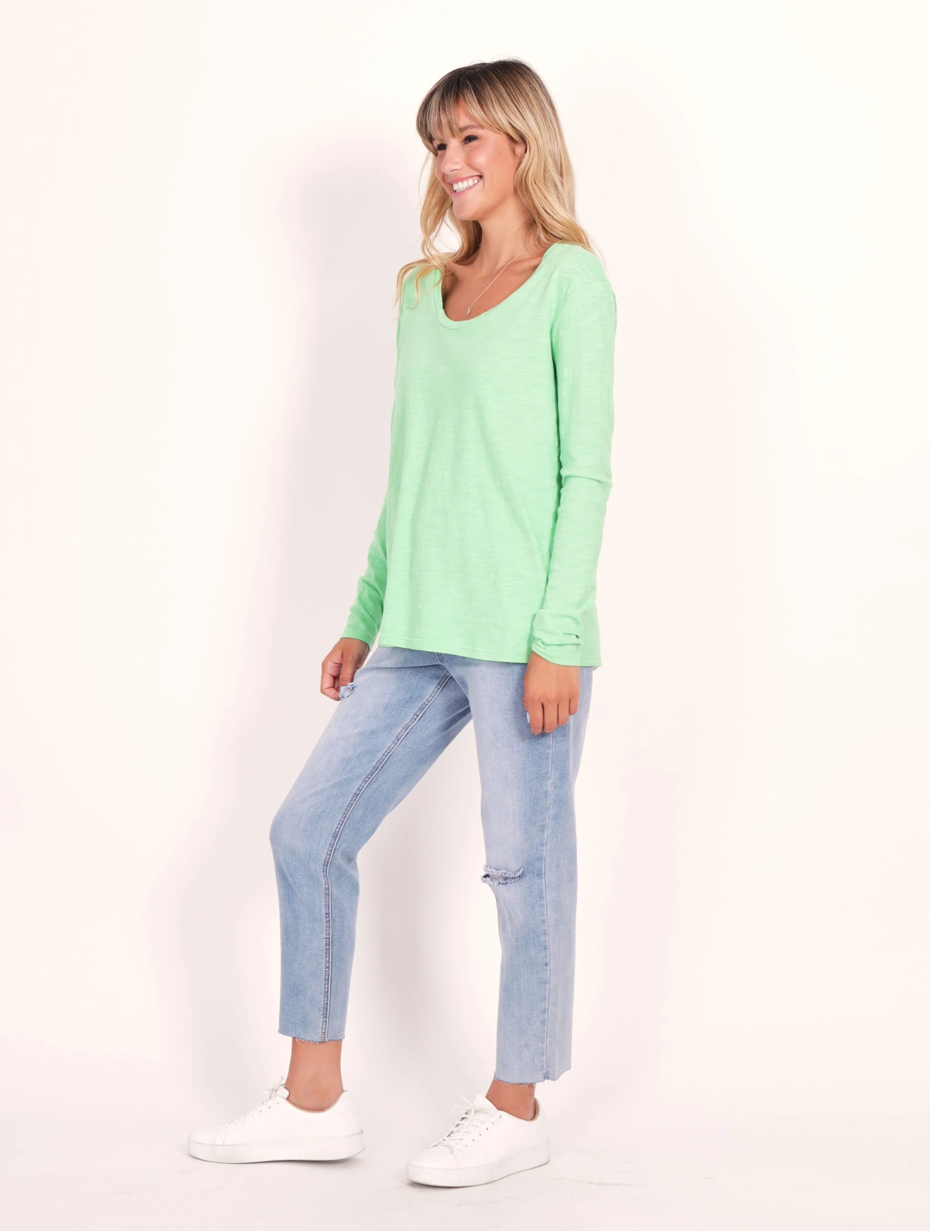 Kai Tee - Green