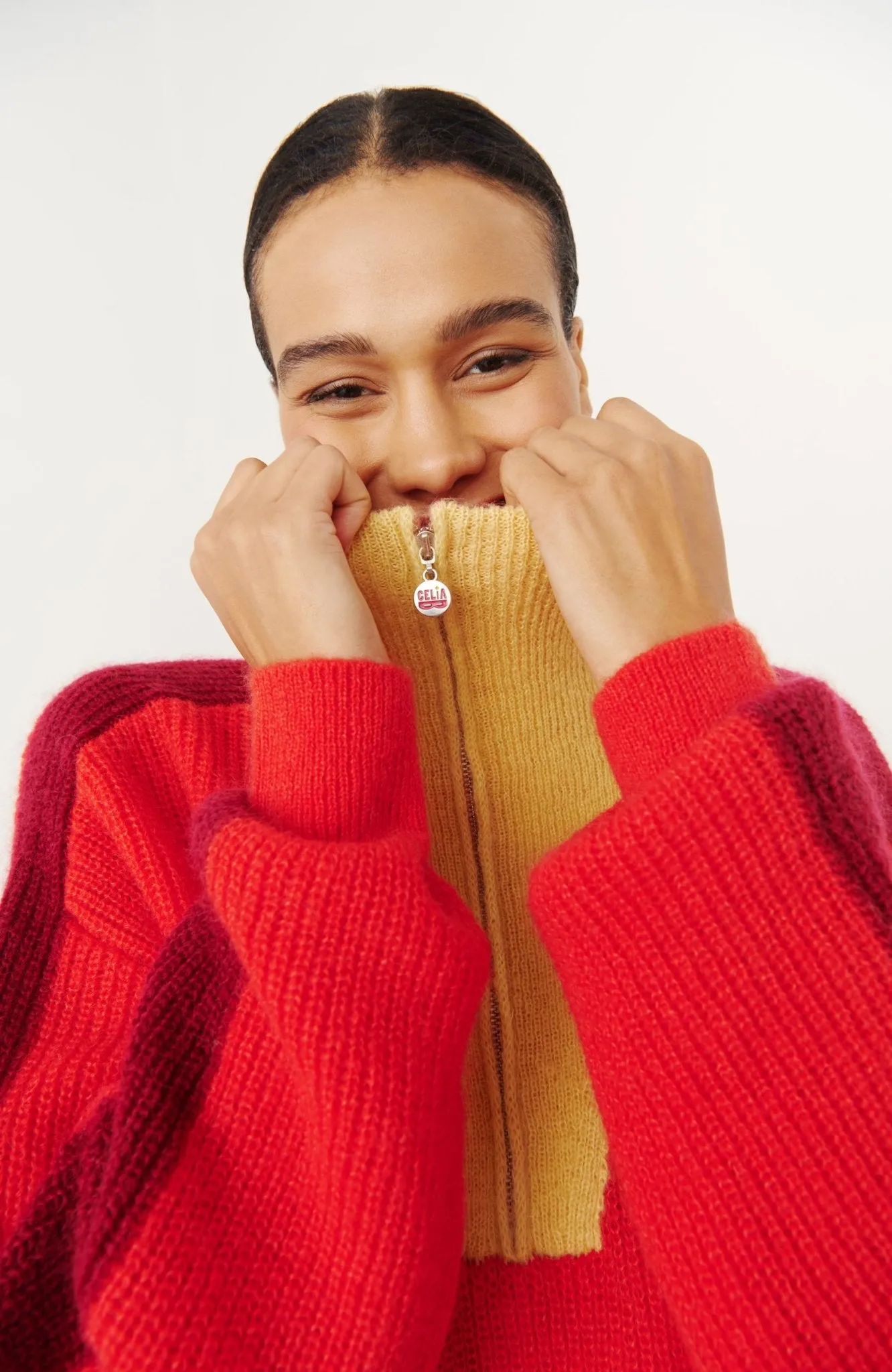 Peony sweater red