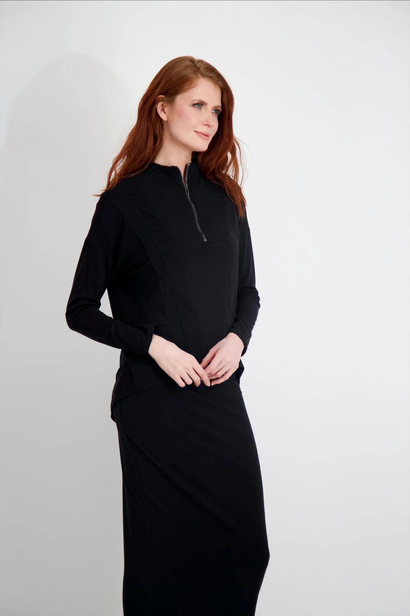 SPORTS ZIP TEE-BLACK